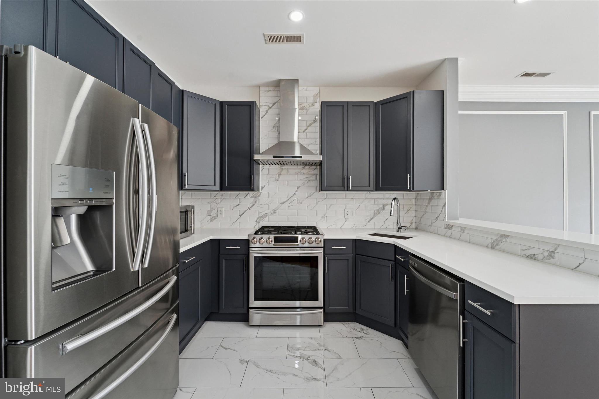 SOMERTON - Residential