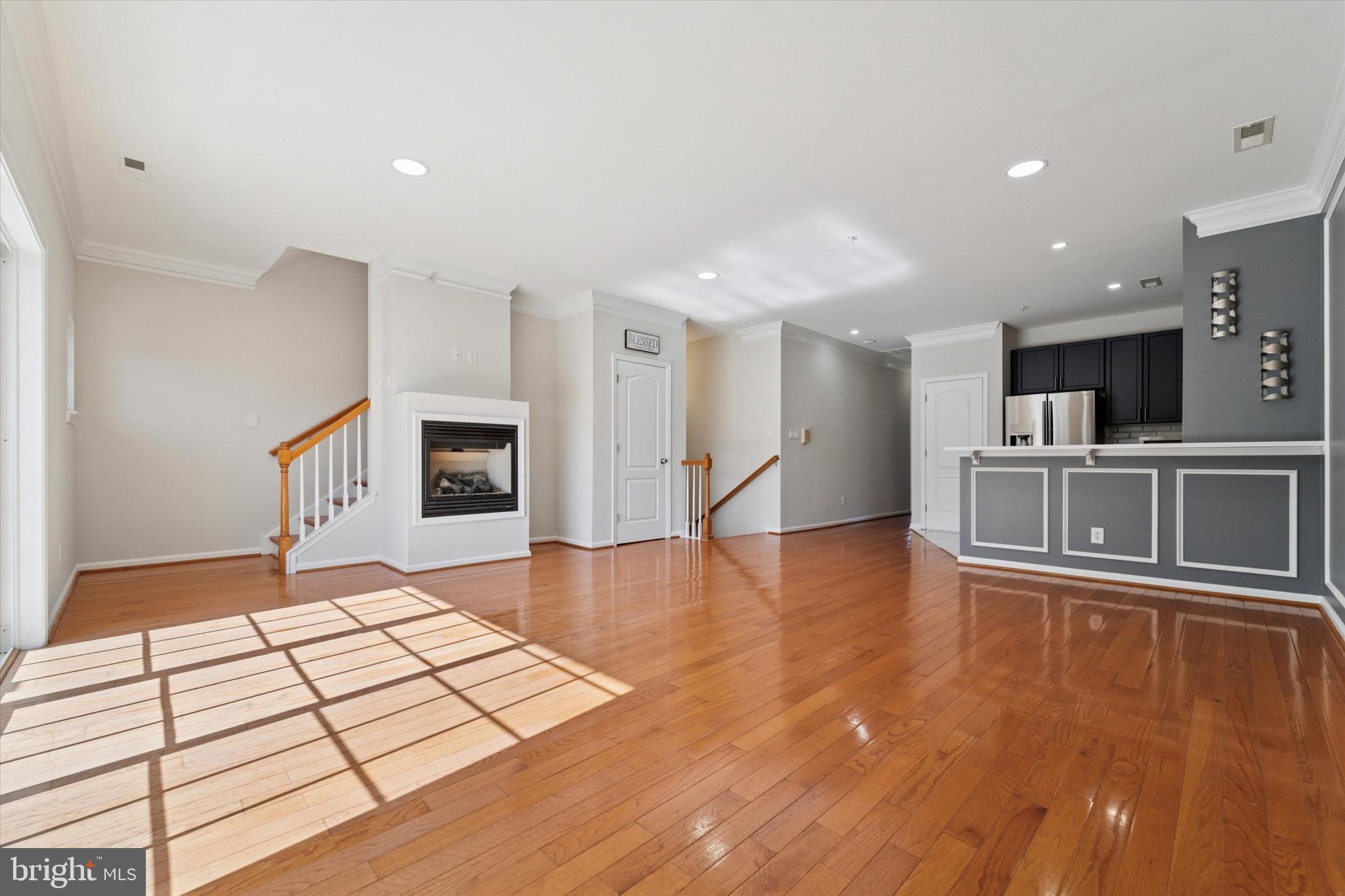 SOMERTON - Residential