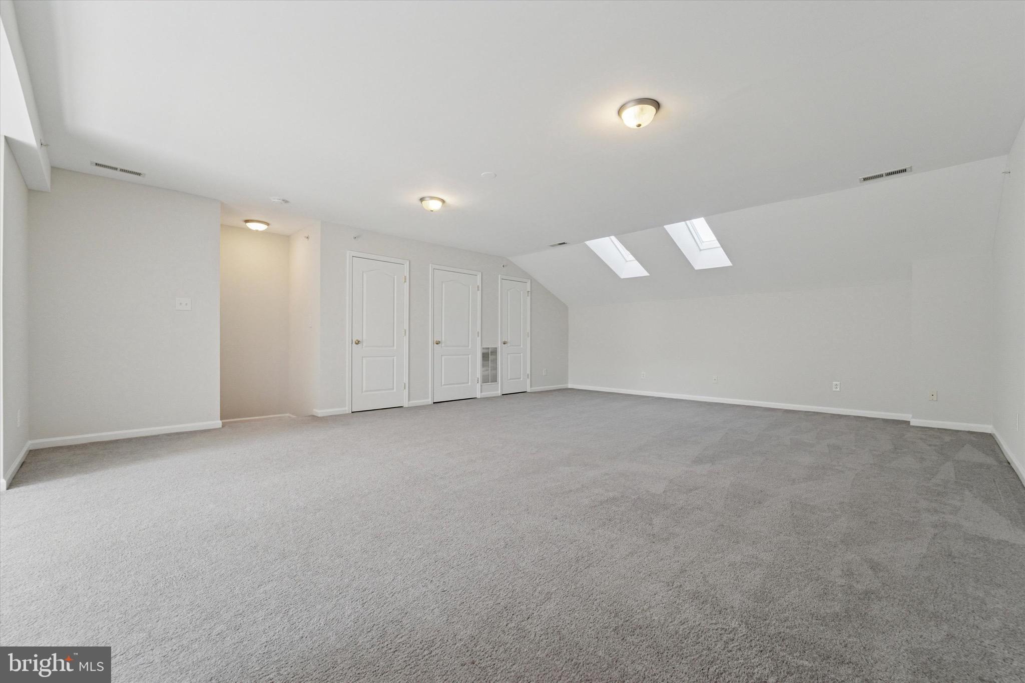 SOMERTON - Residential