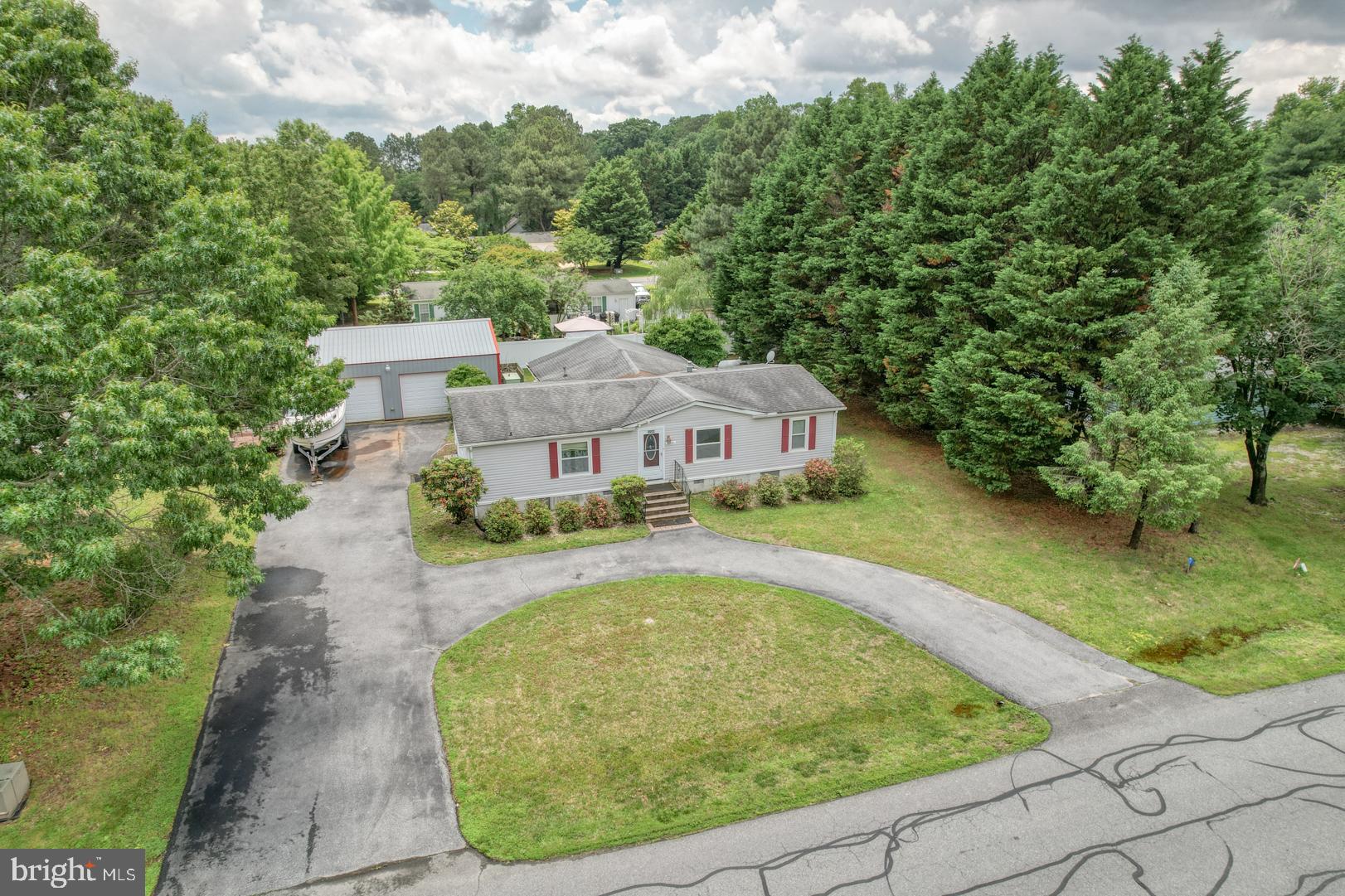 32588 CAPTAINS WAY