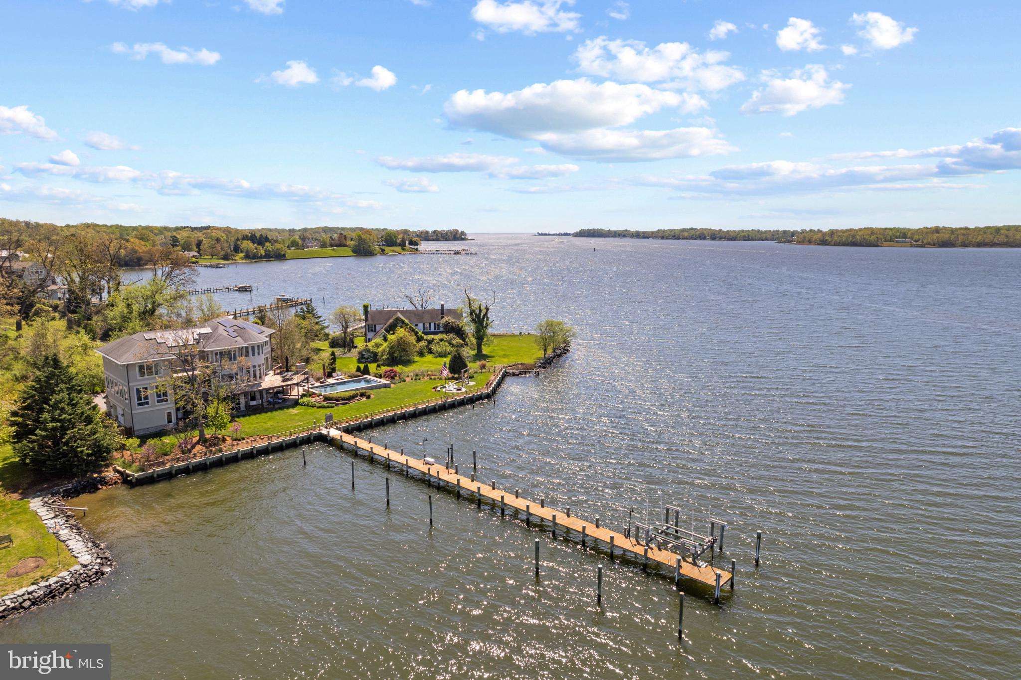 WILD ROSE SHORES - Residential