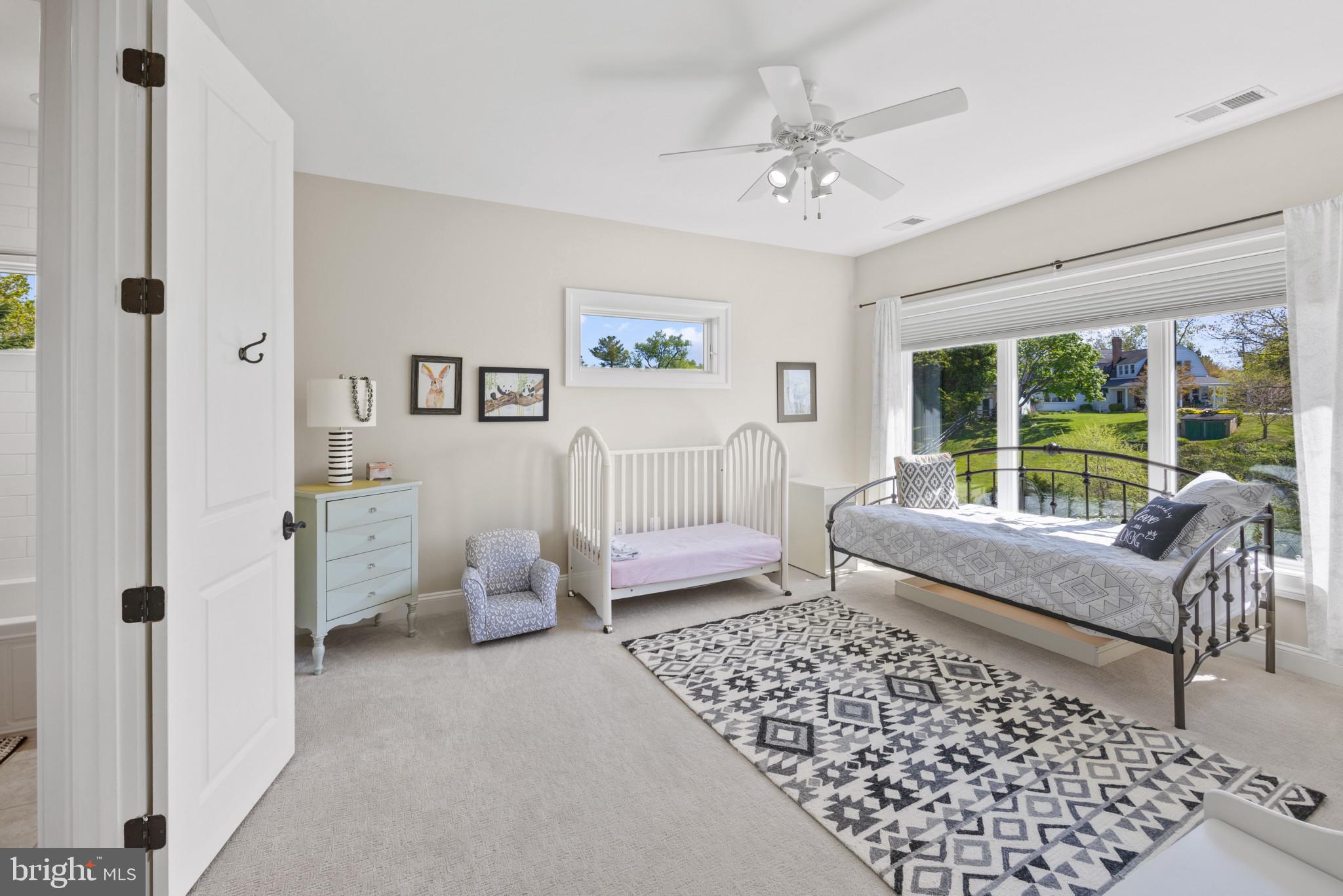 WILD ROSE SHORES - Residential