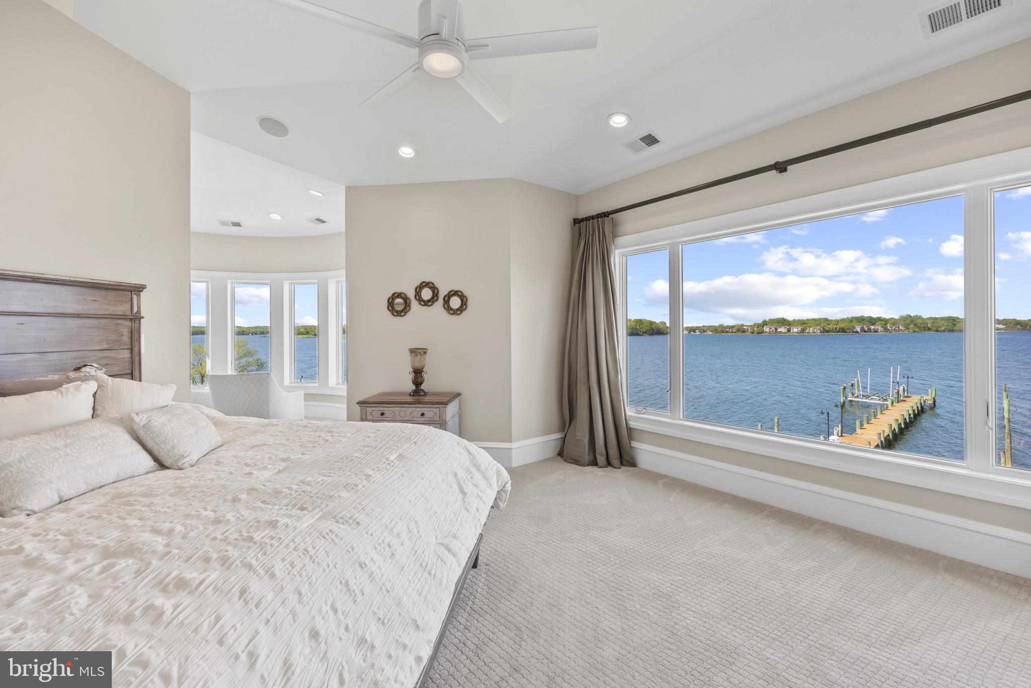 WILD ROSE SHORES - Residential