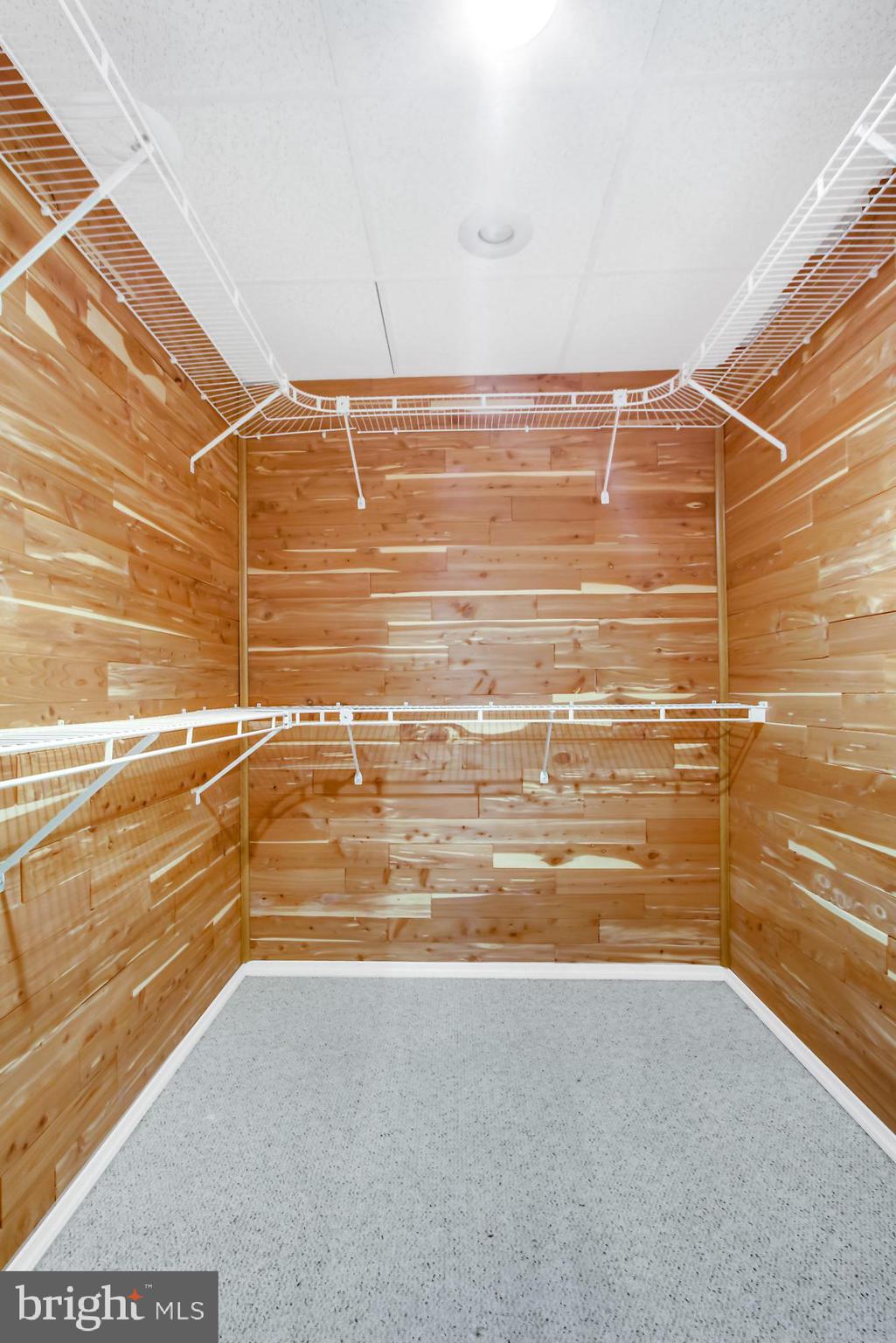 WALFIELD - Residential