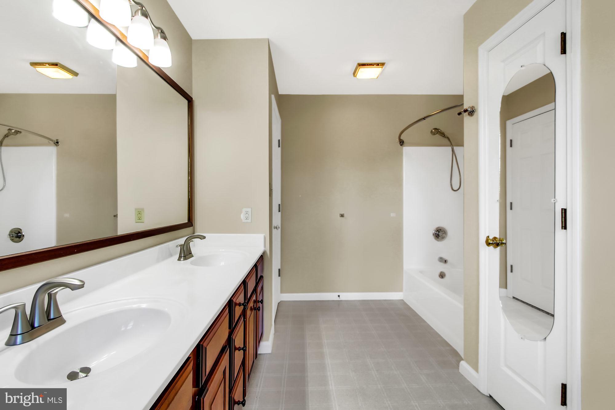 WALFIELD - Residential