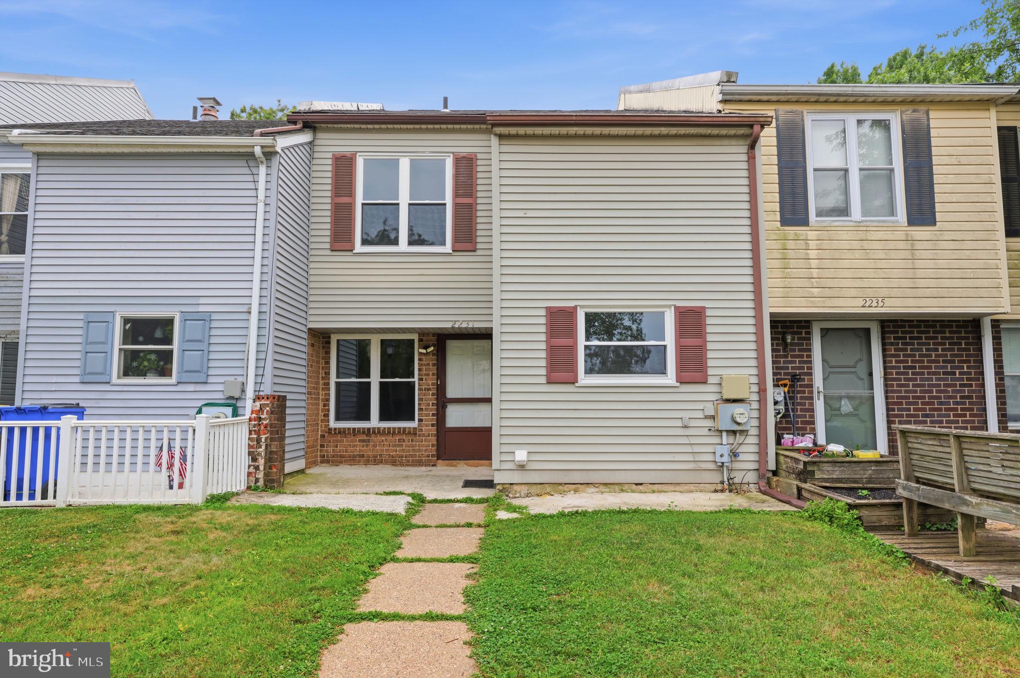 2231 MALTESE COURT