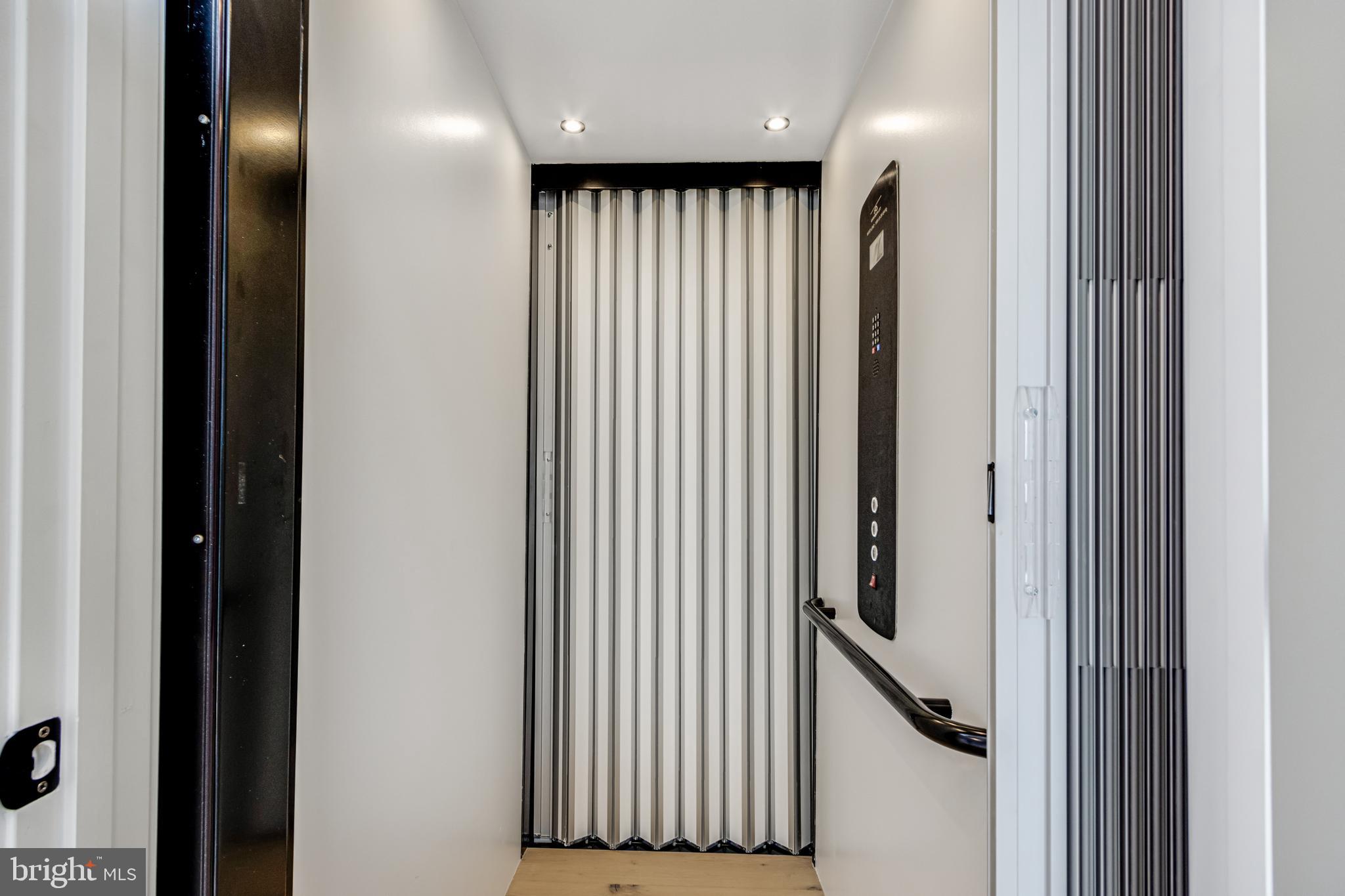 YORK BEACH - Residential