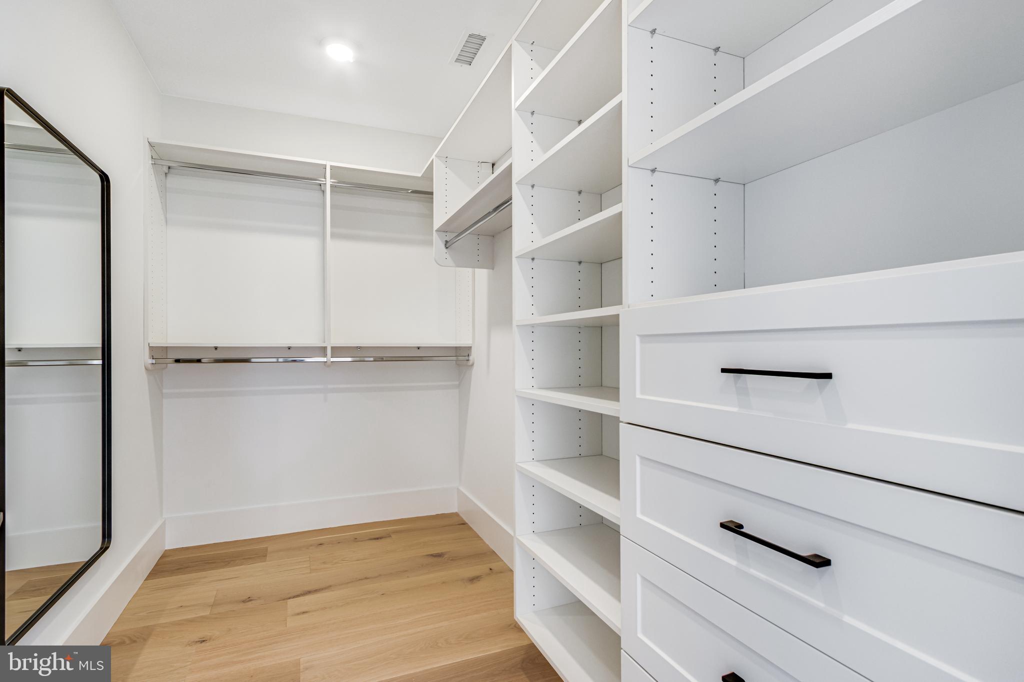 YORK BEACH - Residential