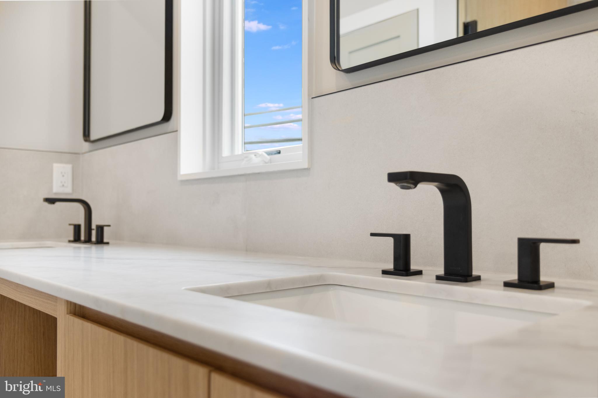 YORK BEACH - Residential