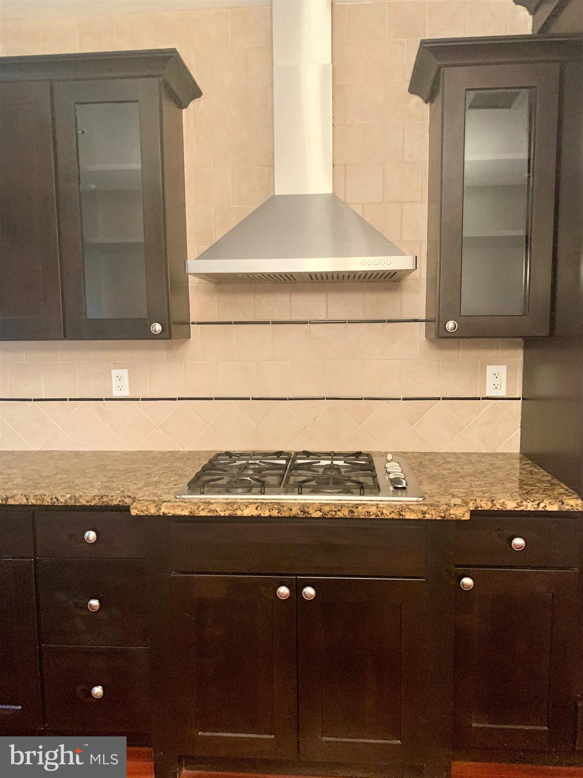 LOWER MOYAMENSING - Residential Lease