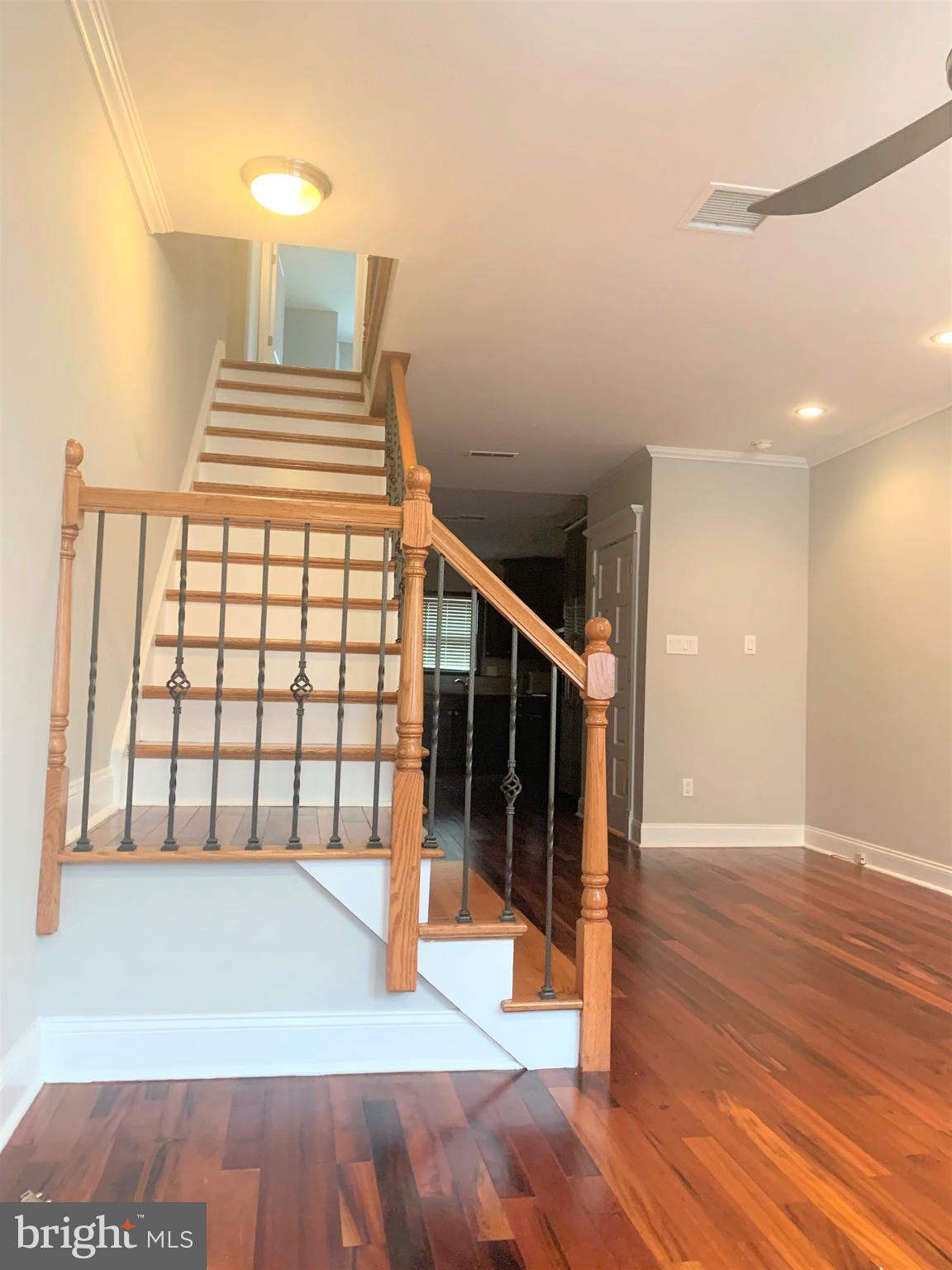 LOWER MOYAMENSING - Residential Lease