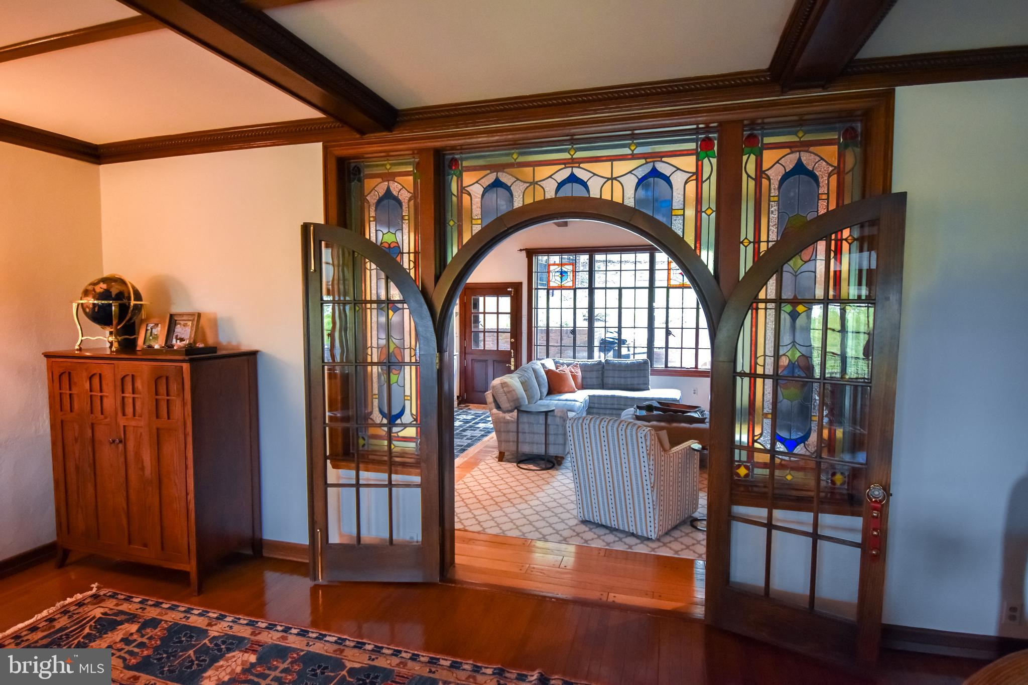 COLLEGE HILL - Residential