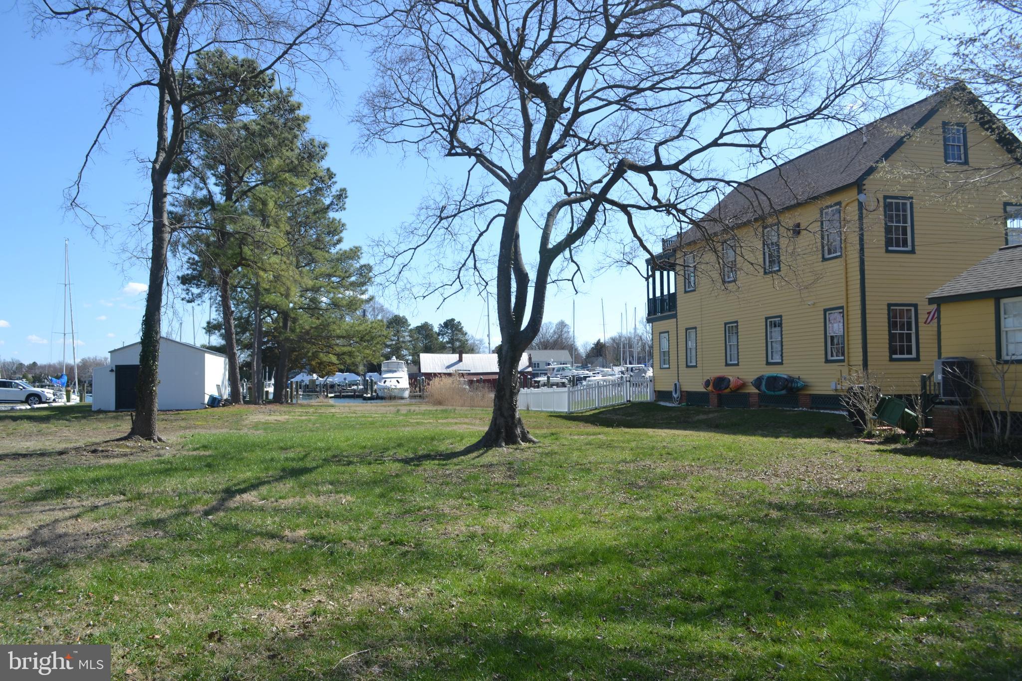 210 TILGHMAN STREET