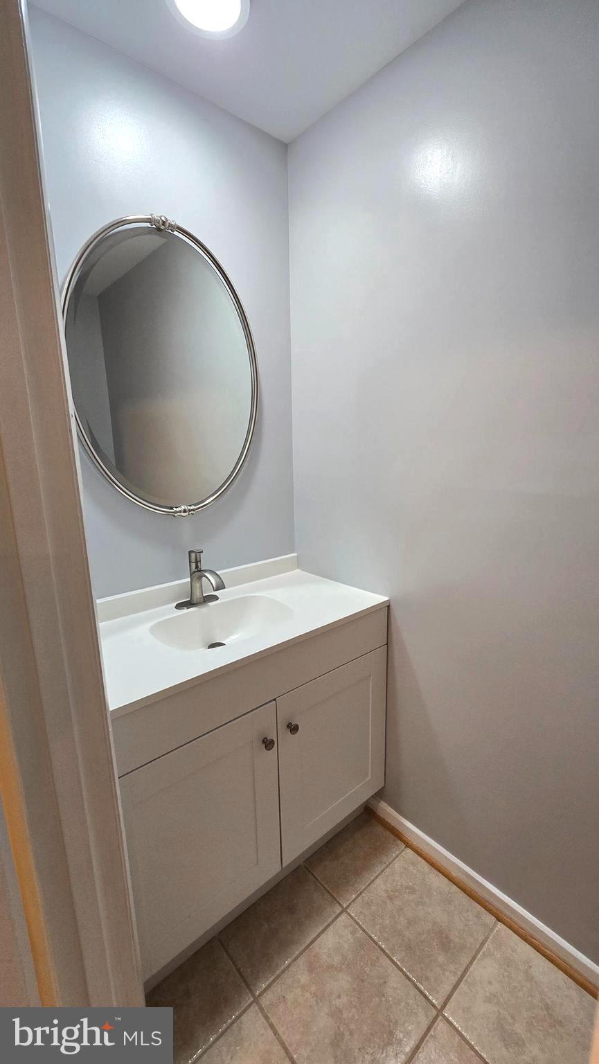 CARDINAL GLEN - Residential Lease