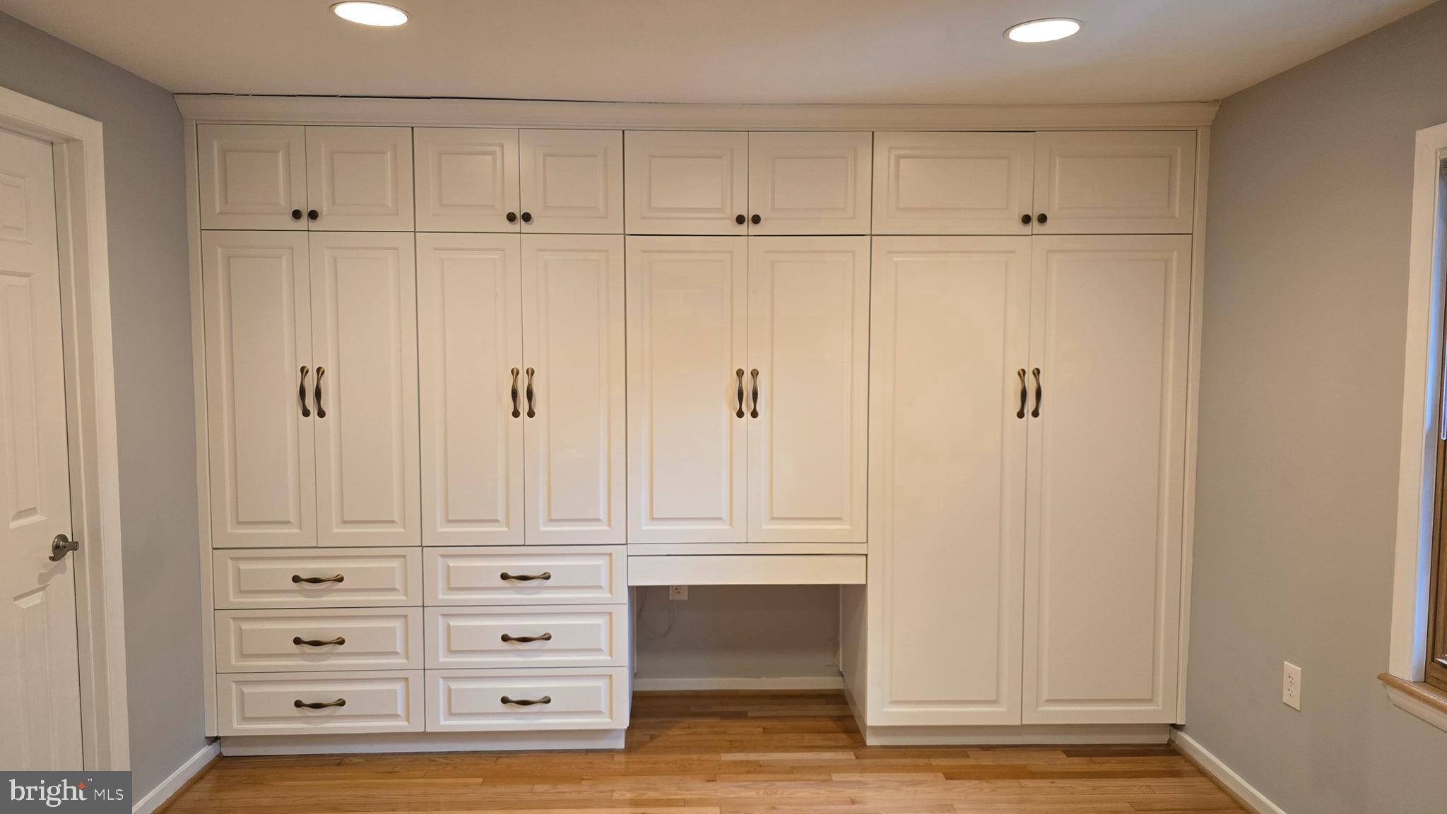 CARDINAL GLEN - Residential Lease