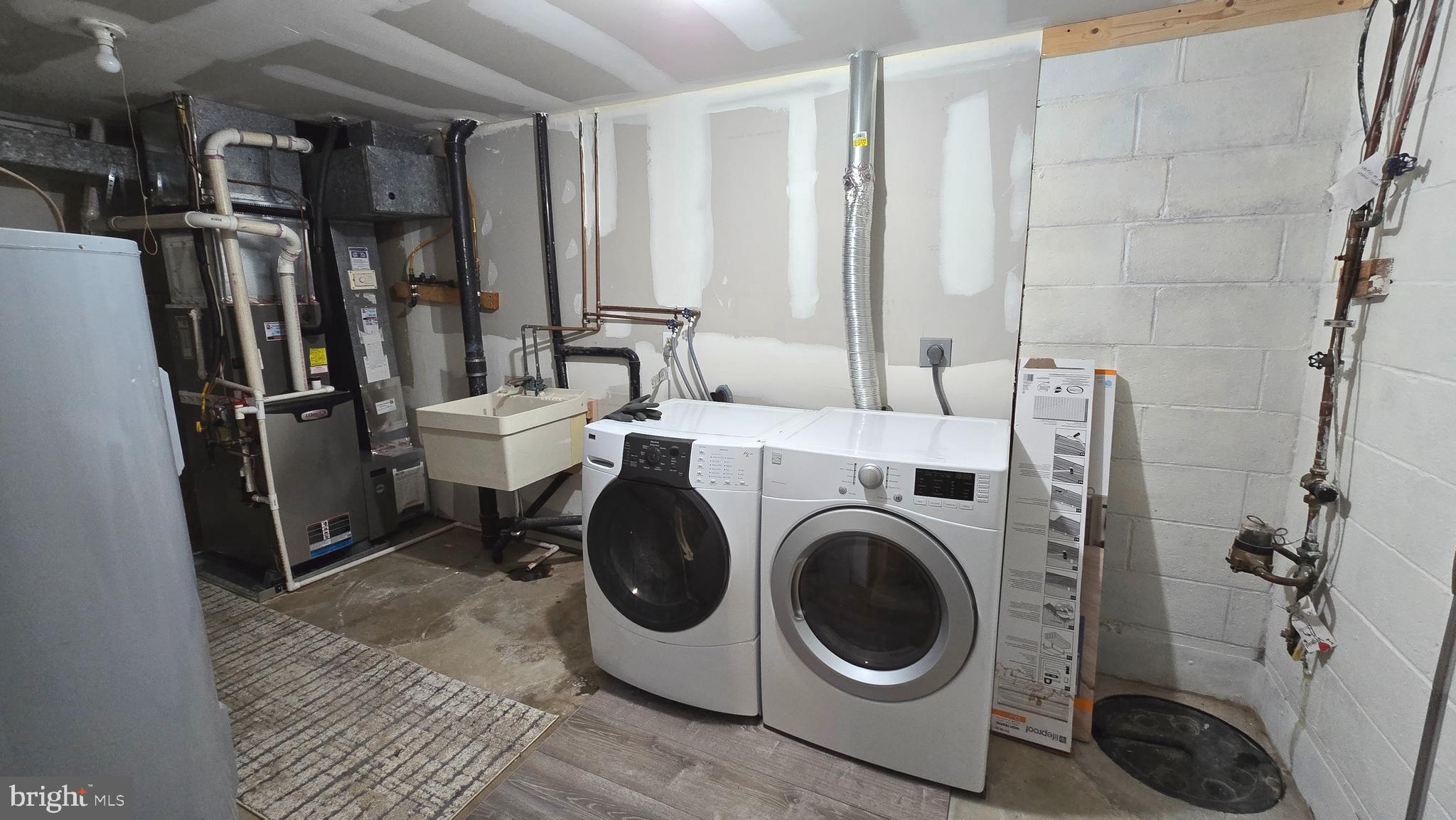 CARDINAL GLEN - Residential Lease