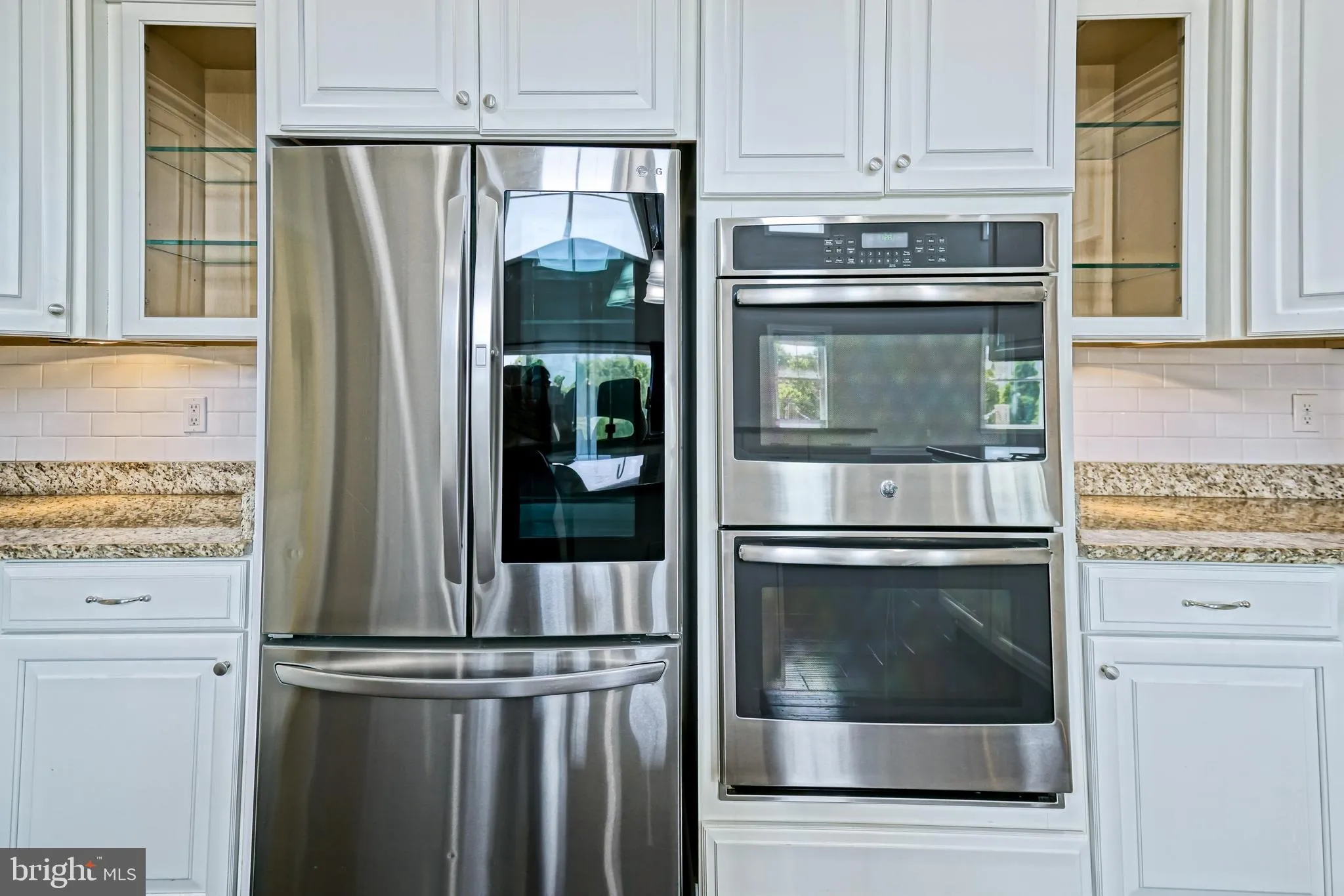 Lewes, Delaware 19958, United States, 5 Bedrooms Bedrooms, ,3 BathroomsBathrooms,Residential,Contingent,121564