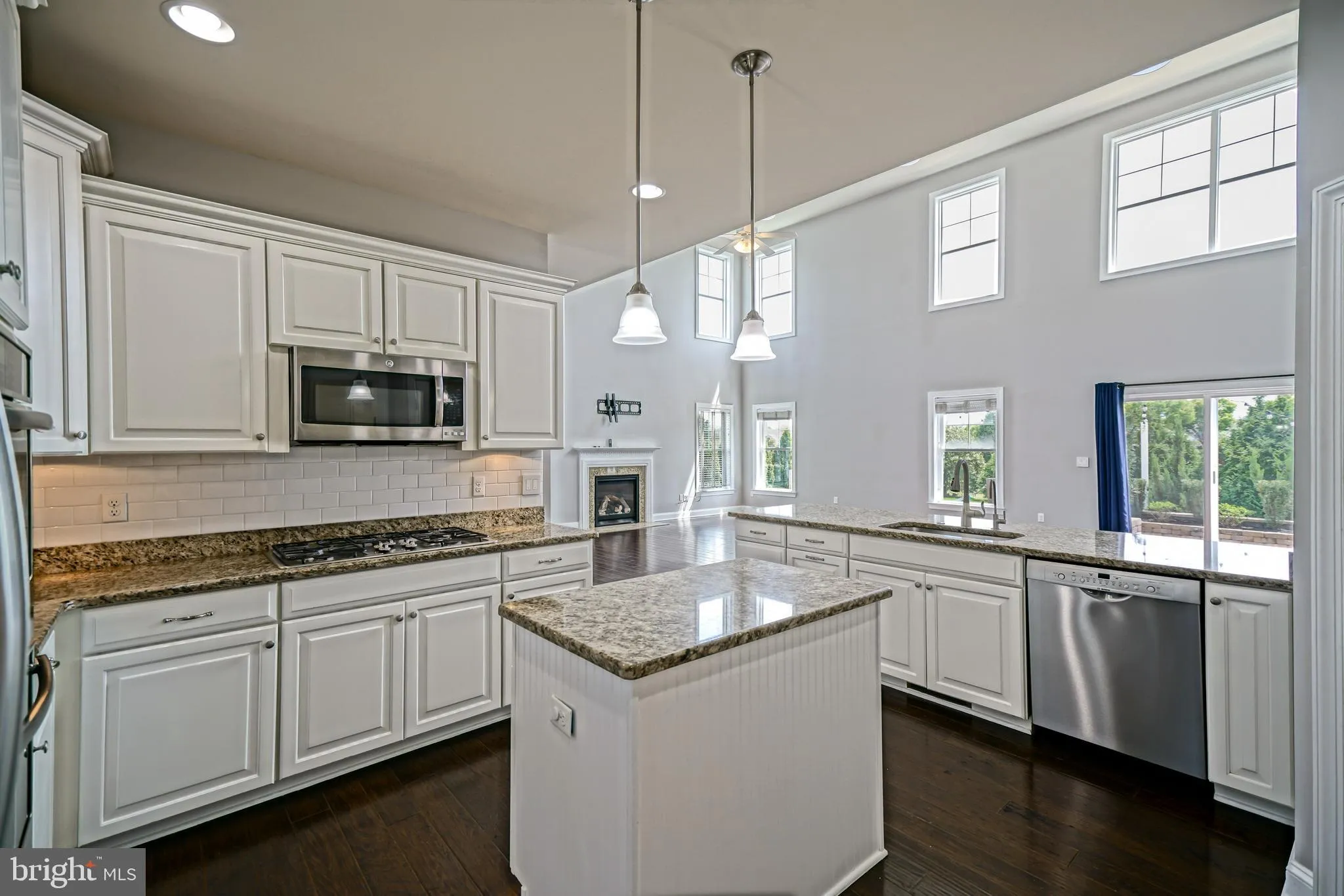 Lewes, Delaware 19958, United States, 5 Bedrooms Bedrooms, ,3 BathroomsBathrooms,Residential,Contingent,121564