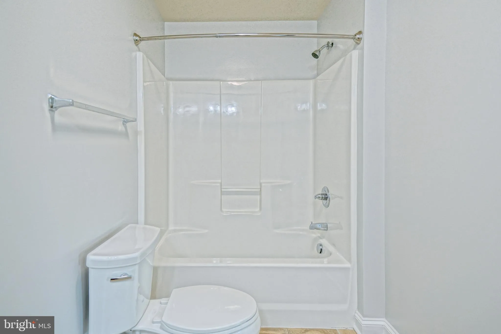 Lewes, Delaware 19958, United States, 5 Bedrooms Bedrooms, ,3 BathroomsBathrooms,Residential,Contingent,121564