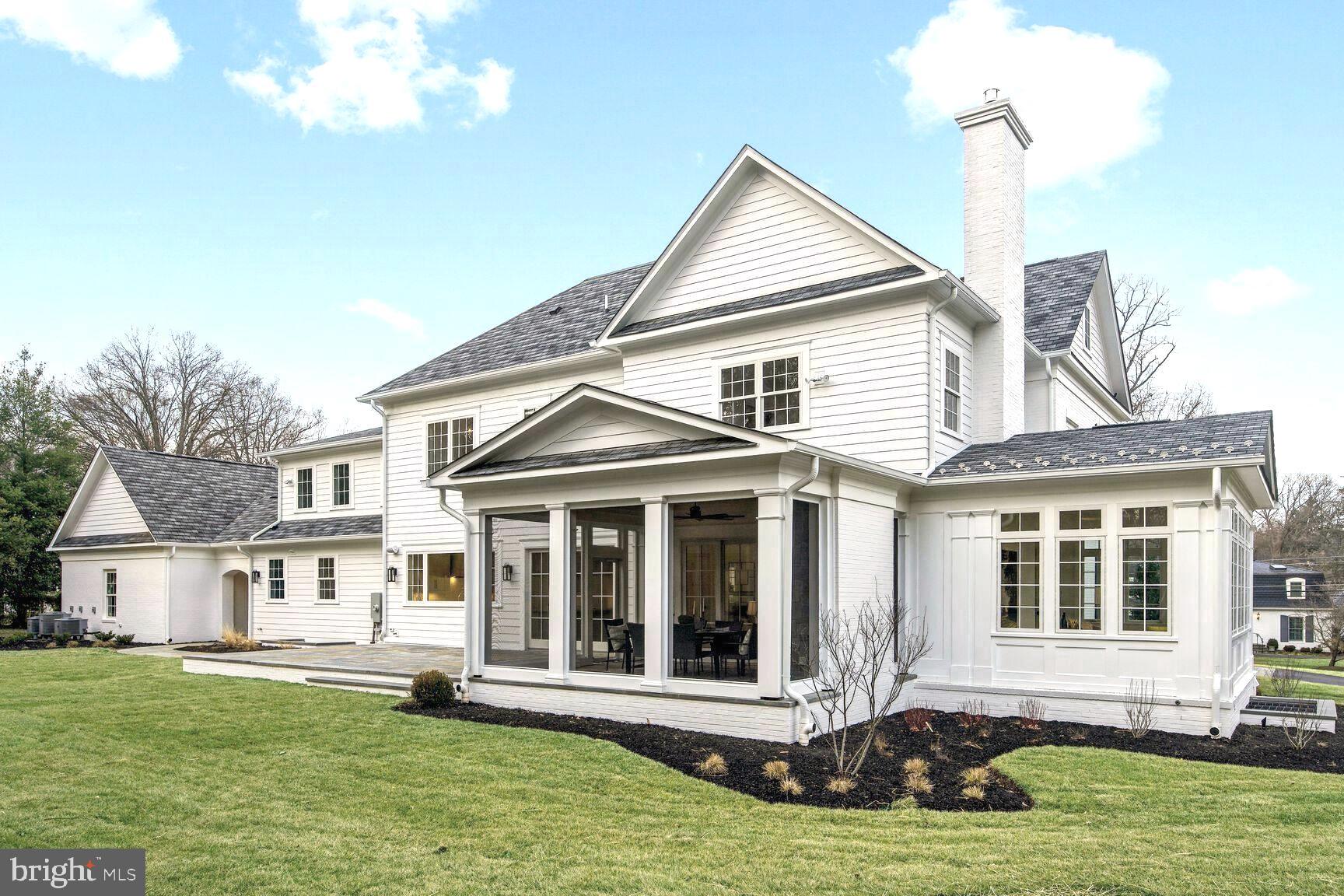 ARROWOOD - Residential