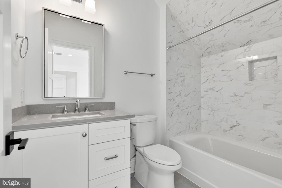 ARROWOOD - Residential