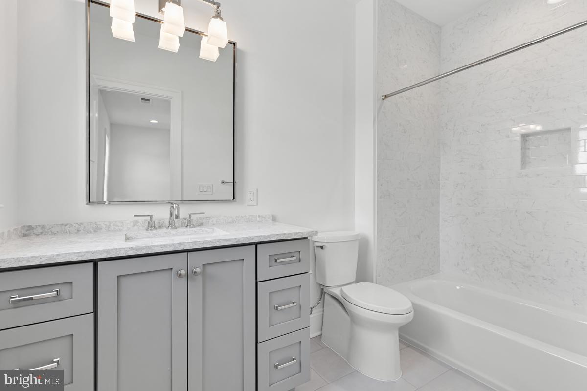 ARROWOOD - Residential