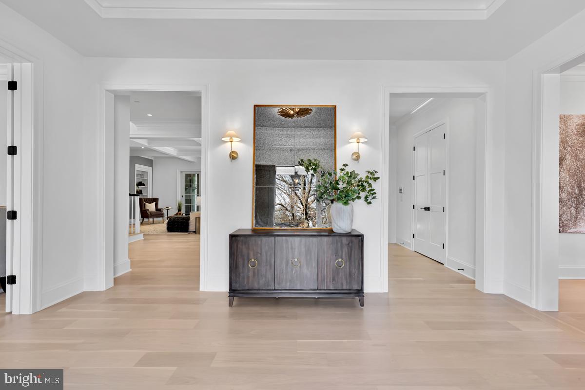 ARROWOOD - Residential