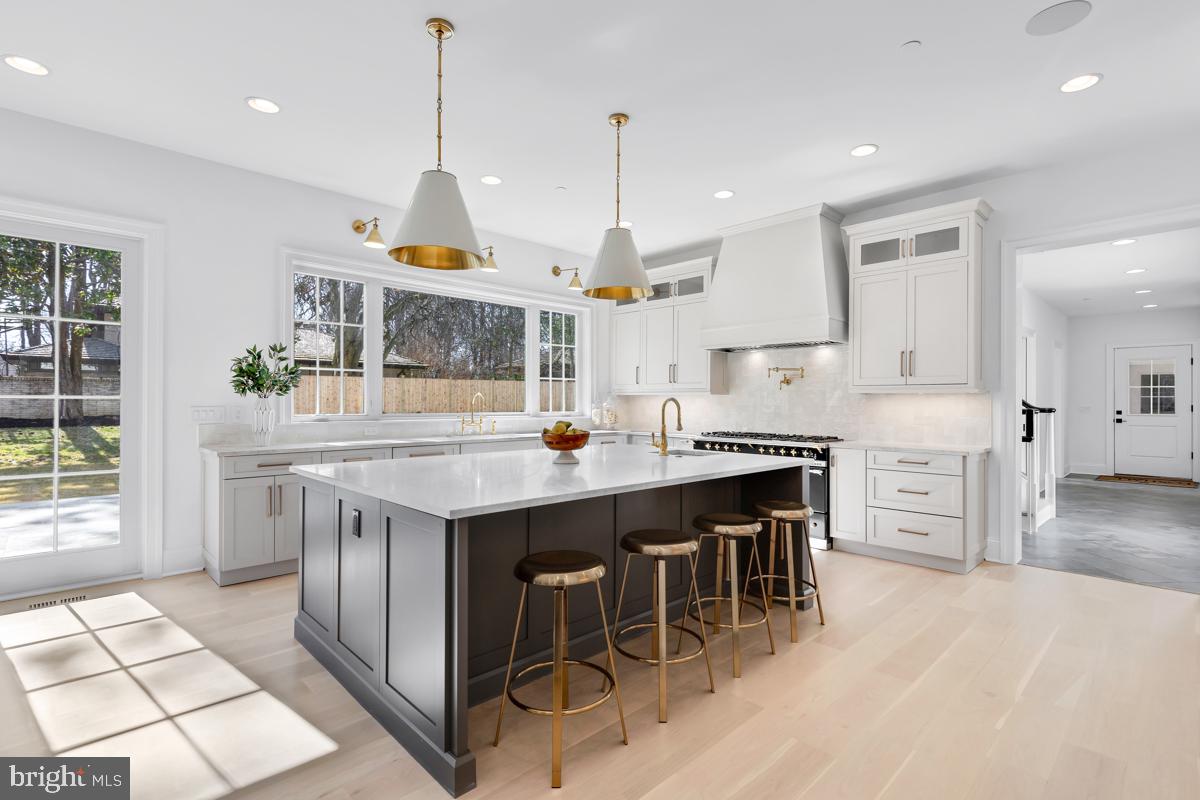 ARROWOOD - Residential