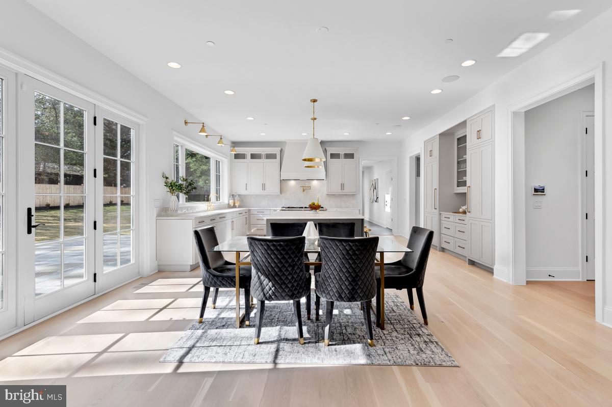 ARROWOOD - Residential