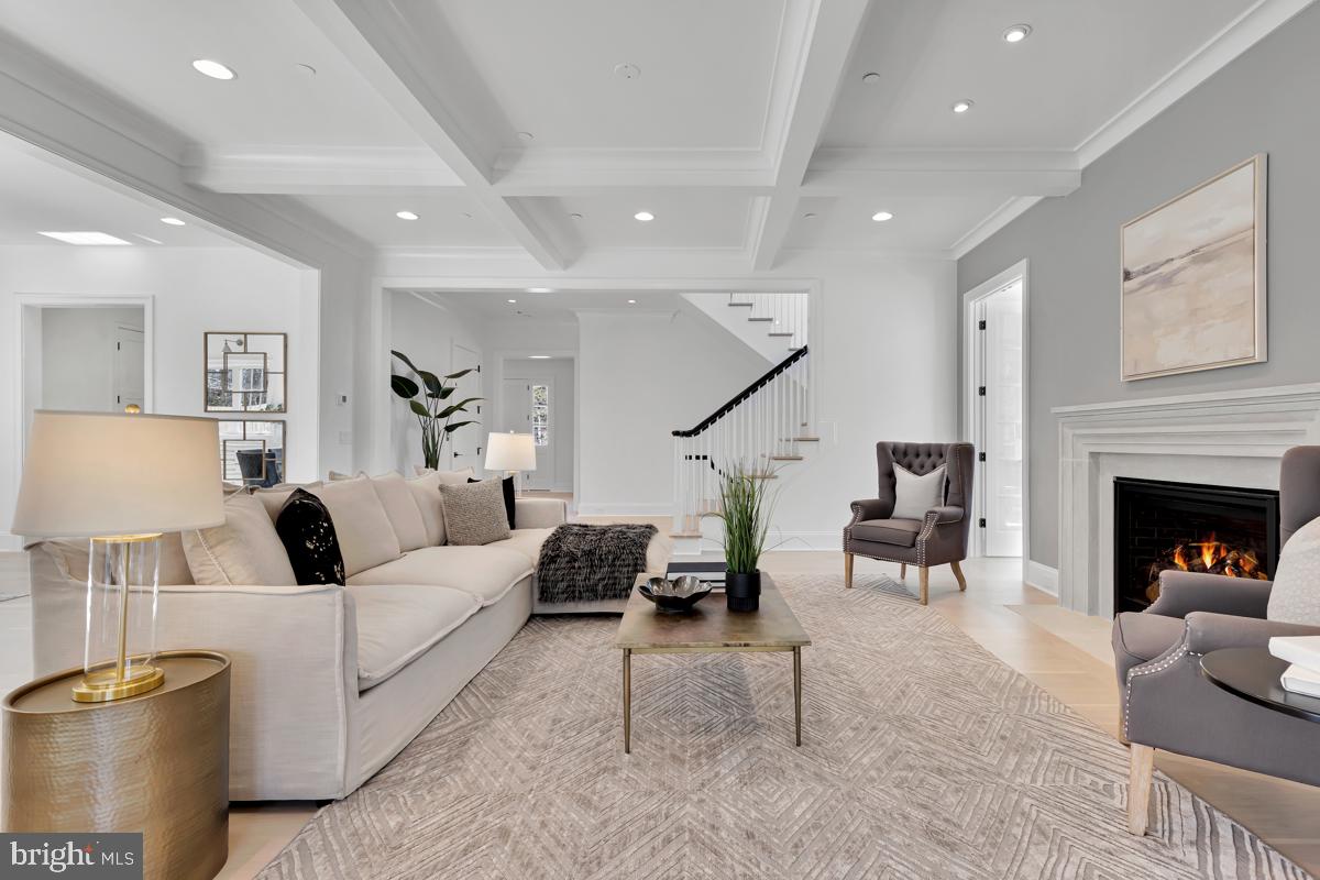 ARROWOOD - Residential