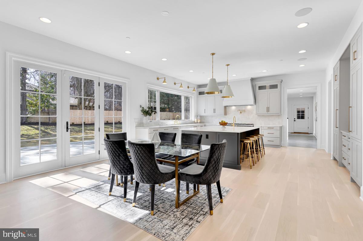 ARROWOOD - Residential