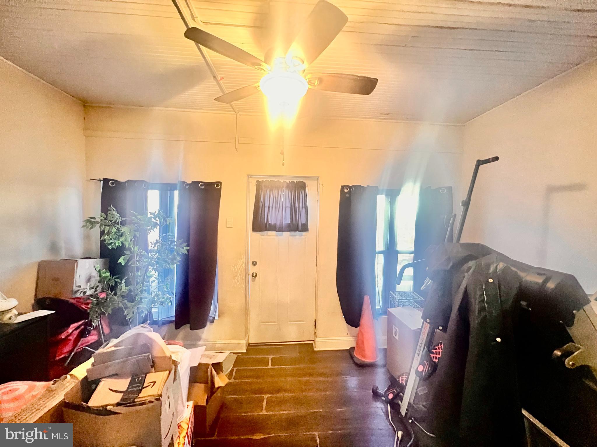 MANTUA - Residential