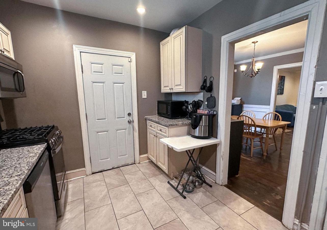 MANTUA - Residential