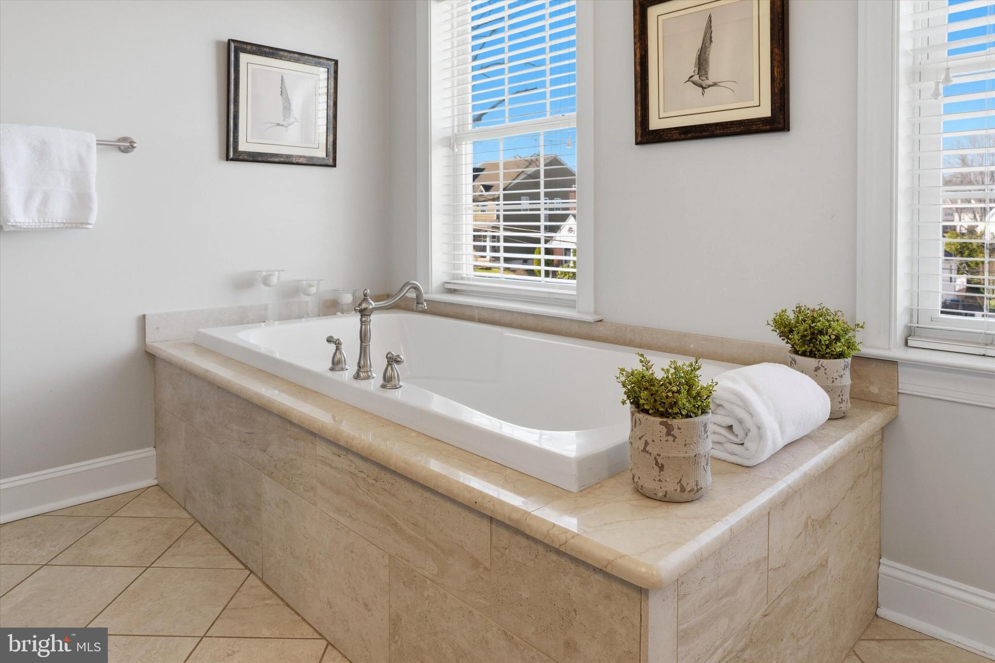 LLANERCH - Residential