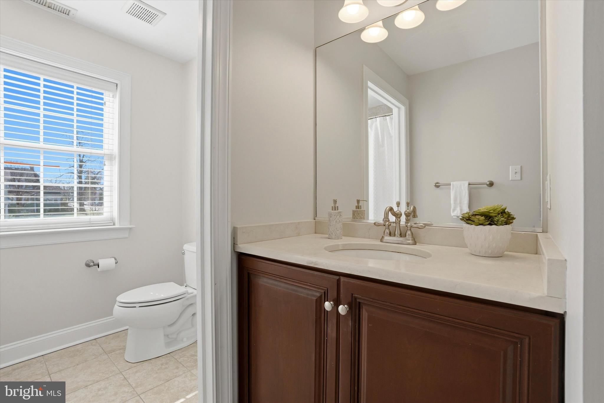 LLANERCH - Residential