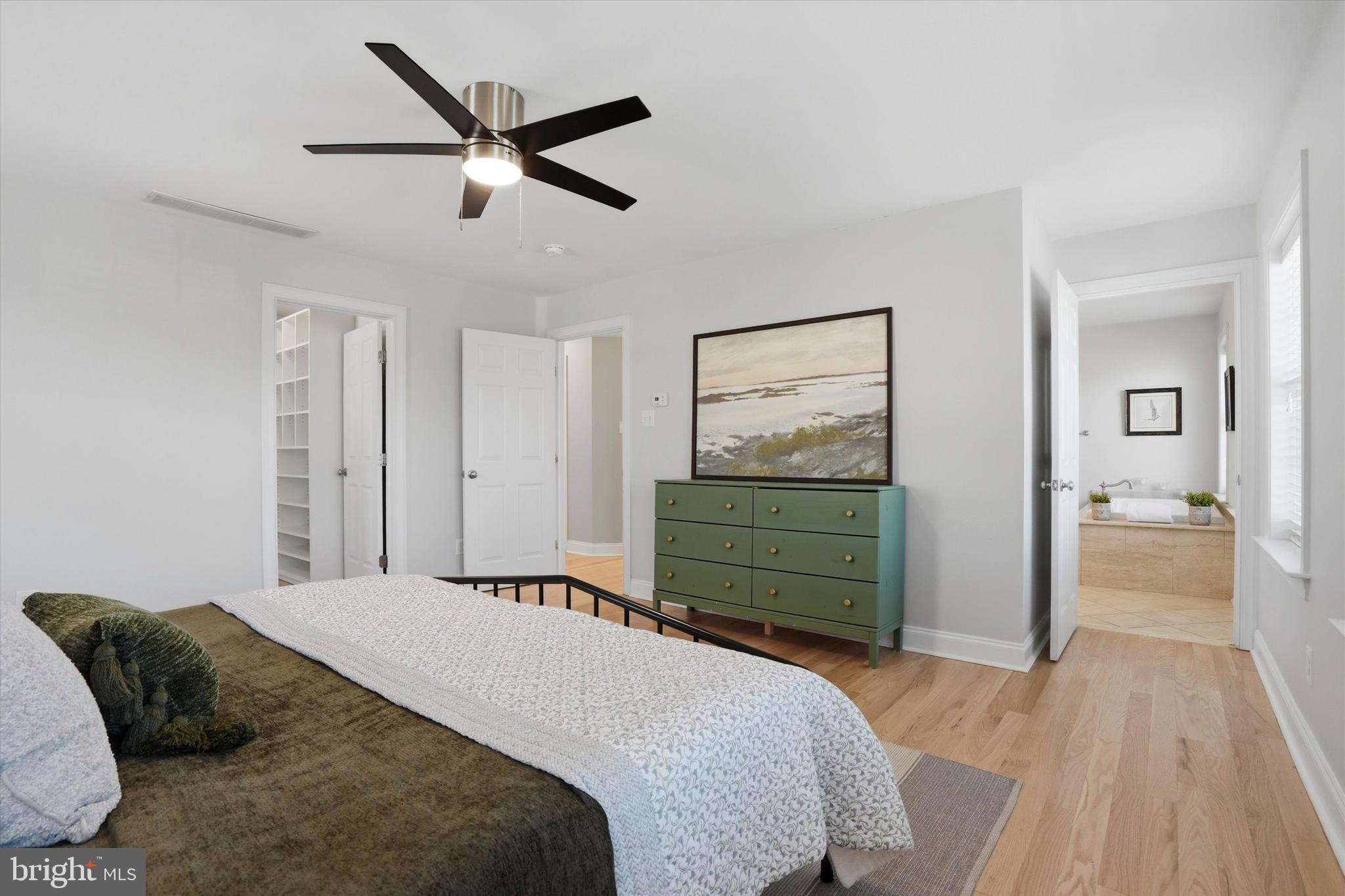 LLANERCH - Residential