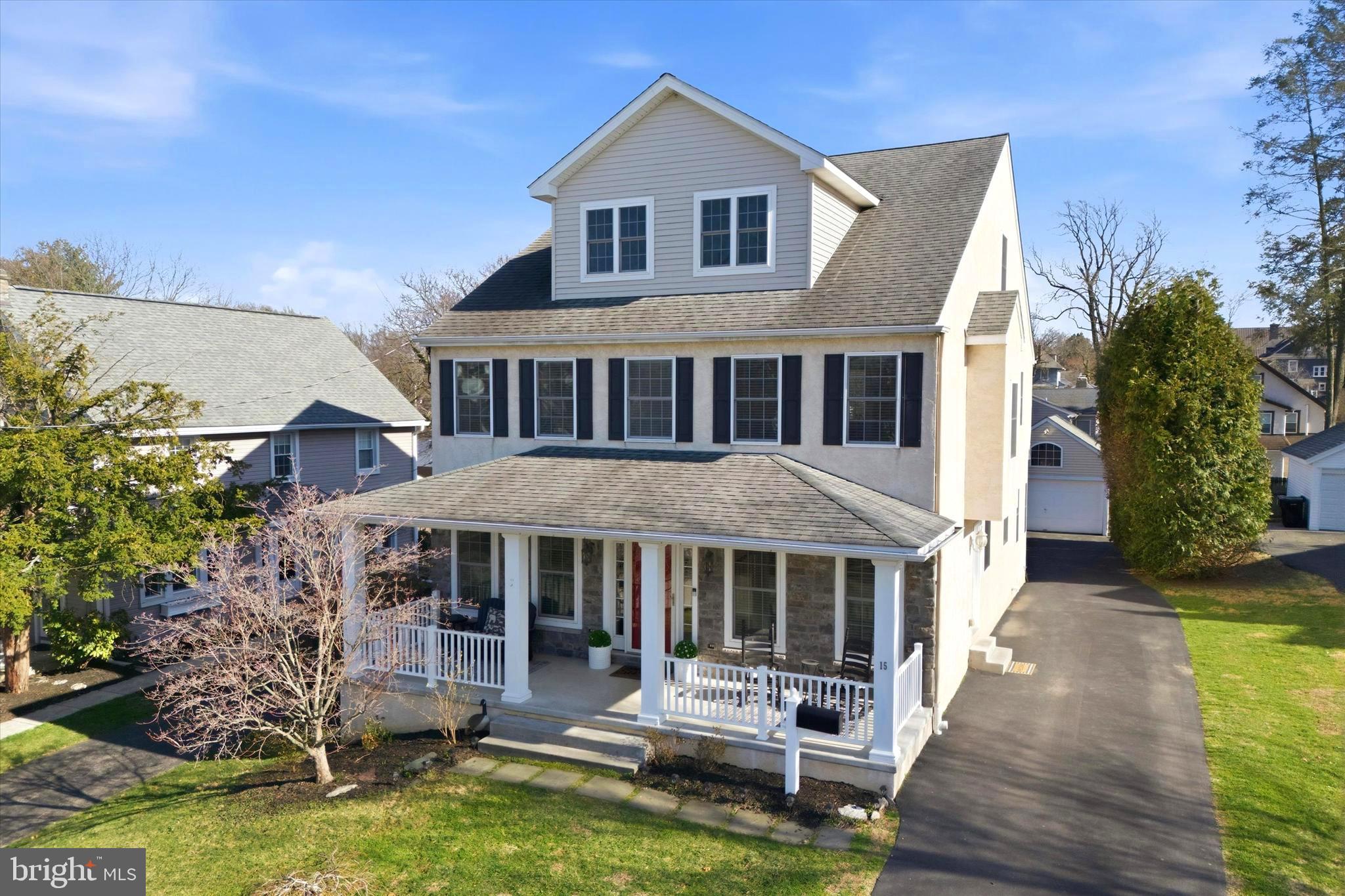 LLANERCH - Residential