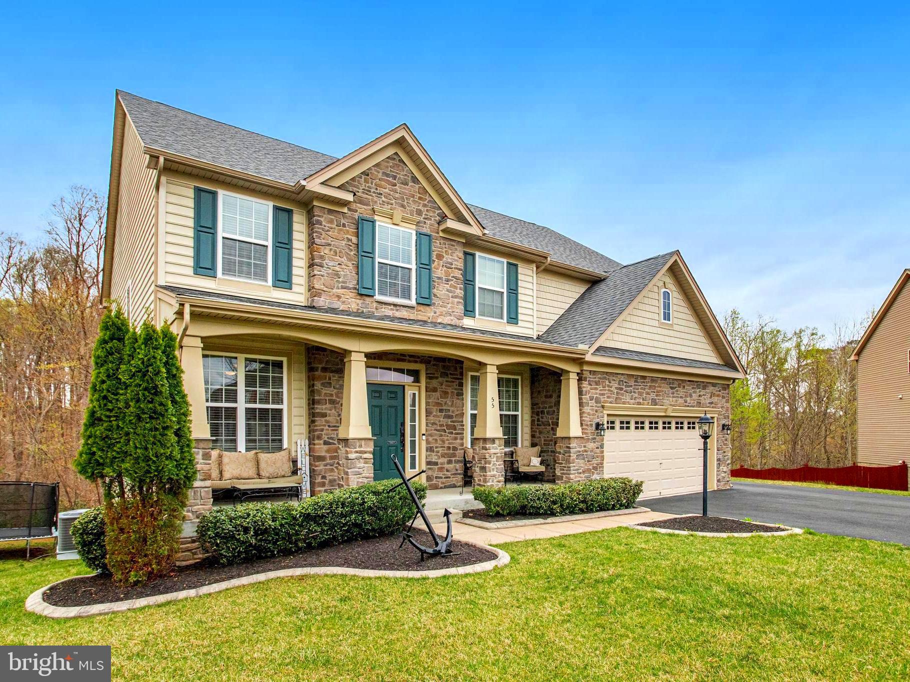 HILLS OF AQUIA - Residential