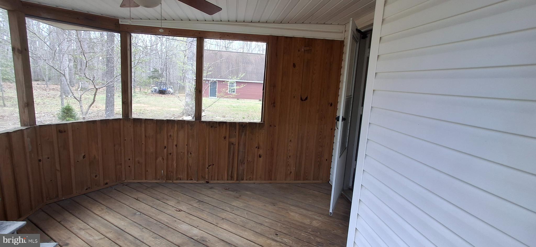 LAKE WILDERNESS - Residential