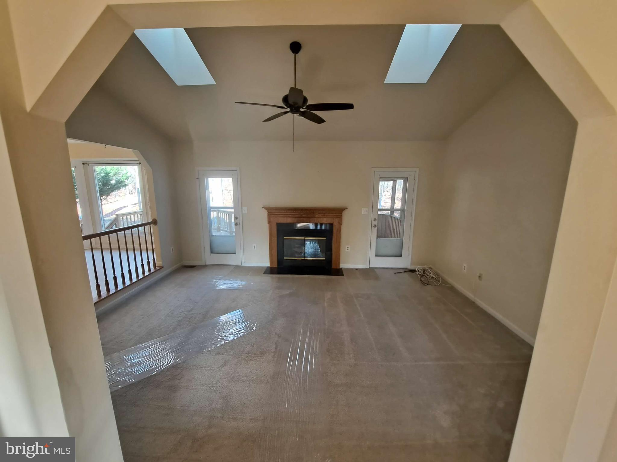 LAKE WILDERNESS - Residential