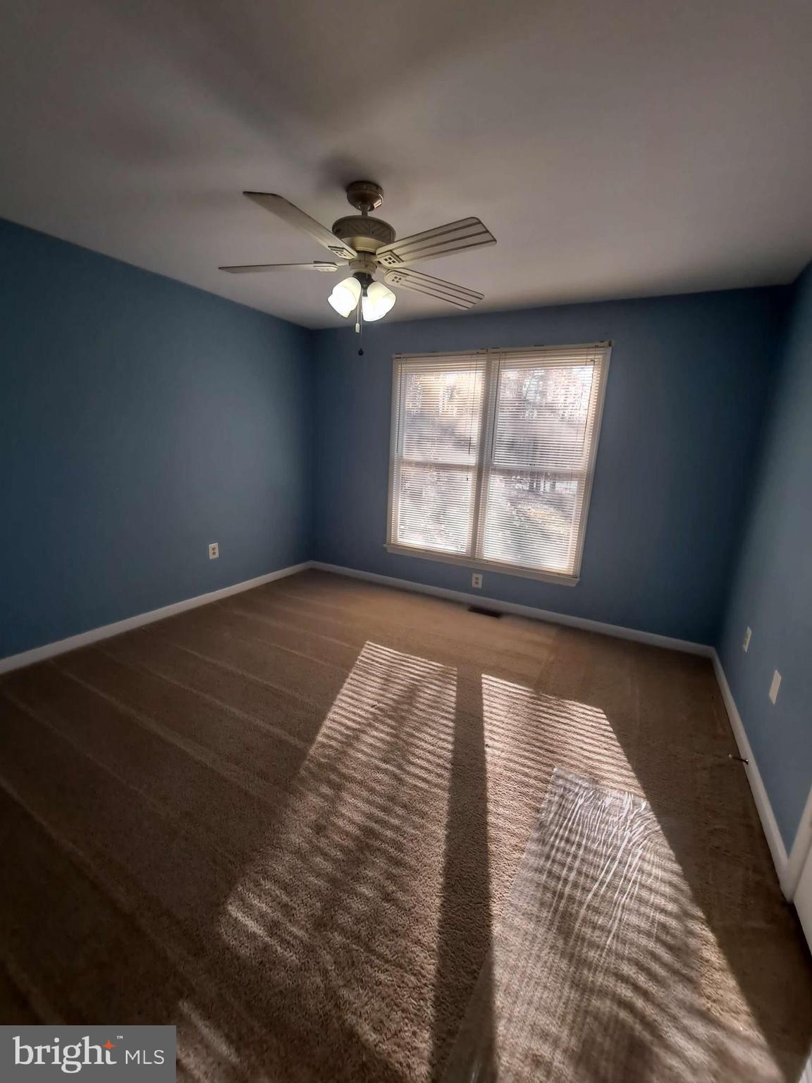 LAKE WILDERNESS - Residential