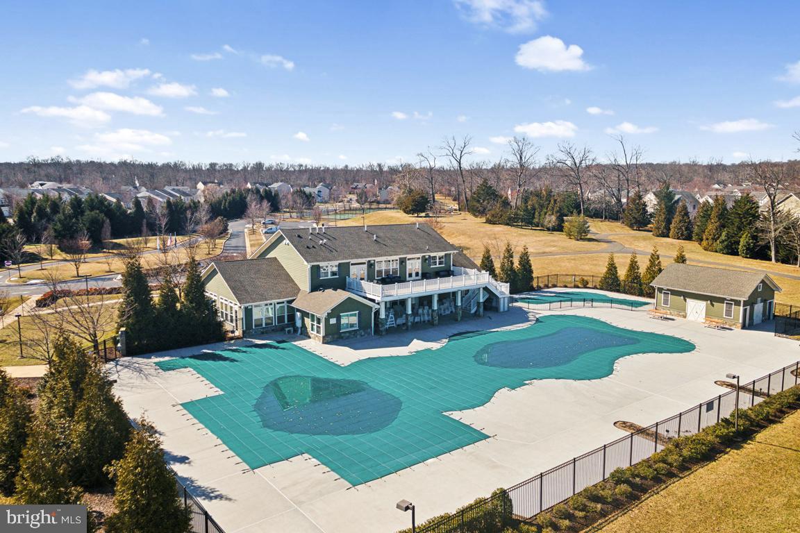 BROOKSIDE - Residential