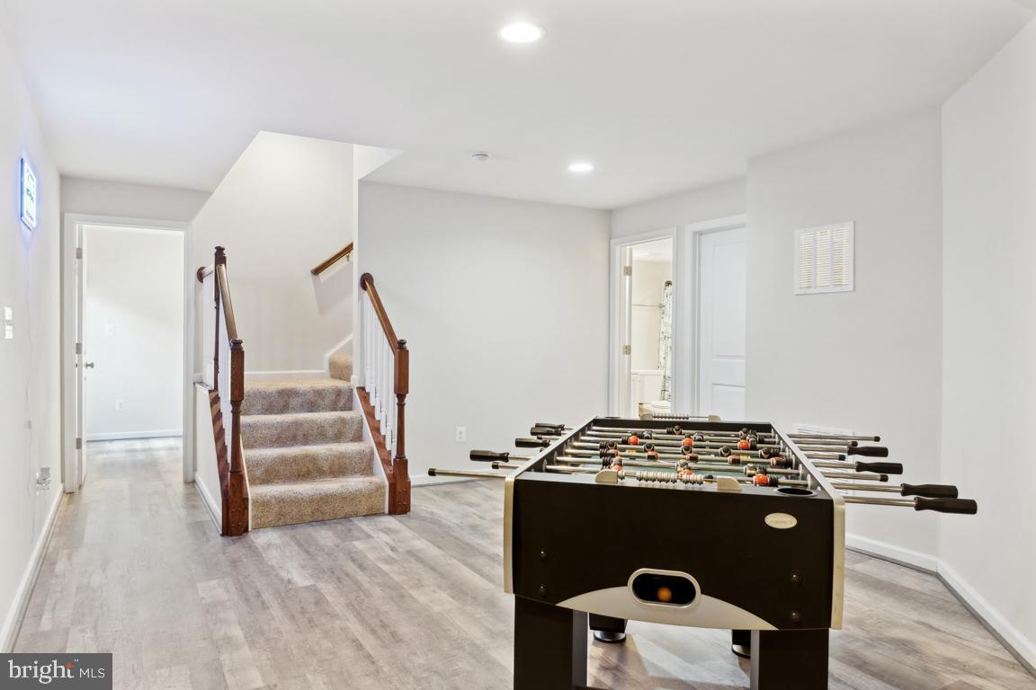 BROOKSIDE - Residential