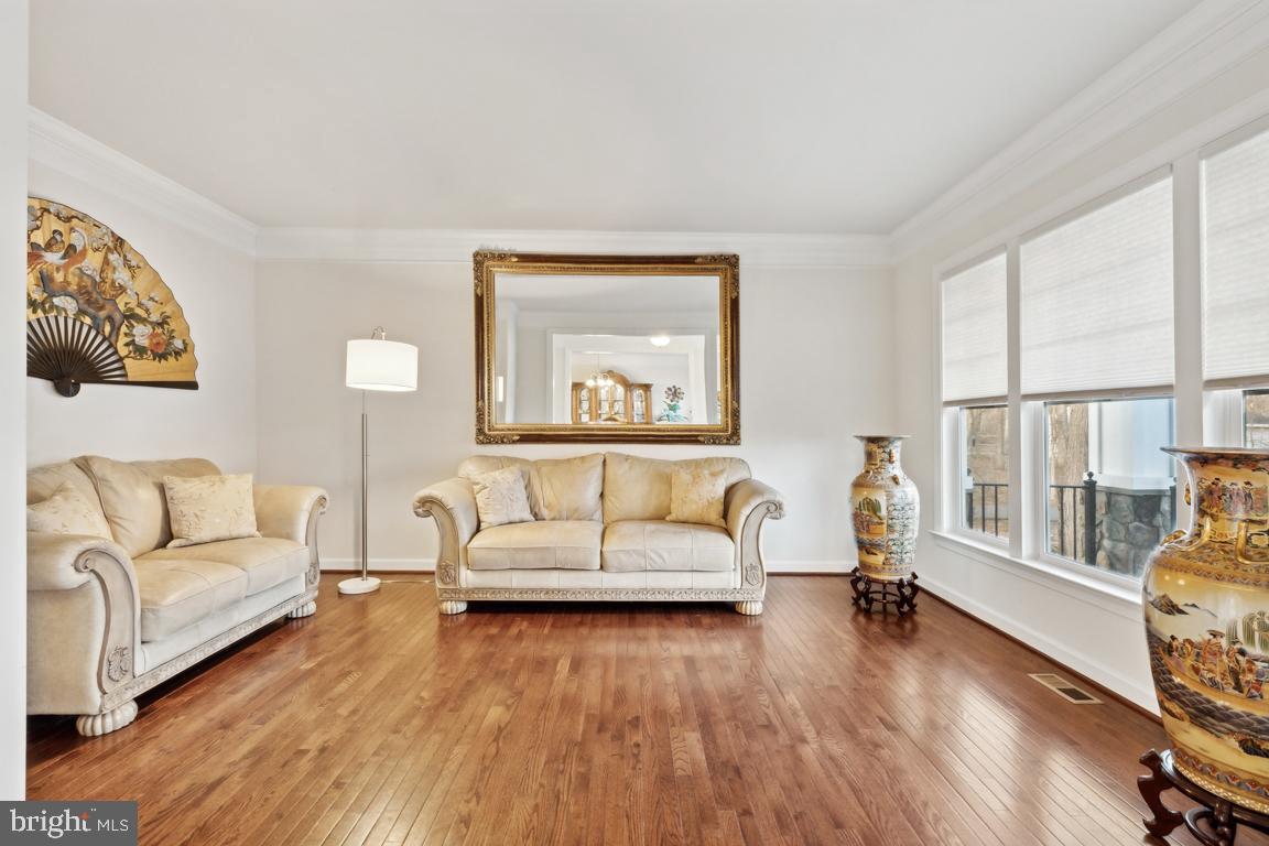 BROOKSIDE - Residential