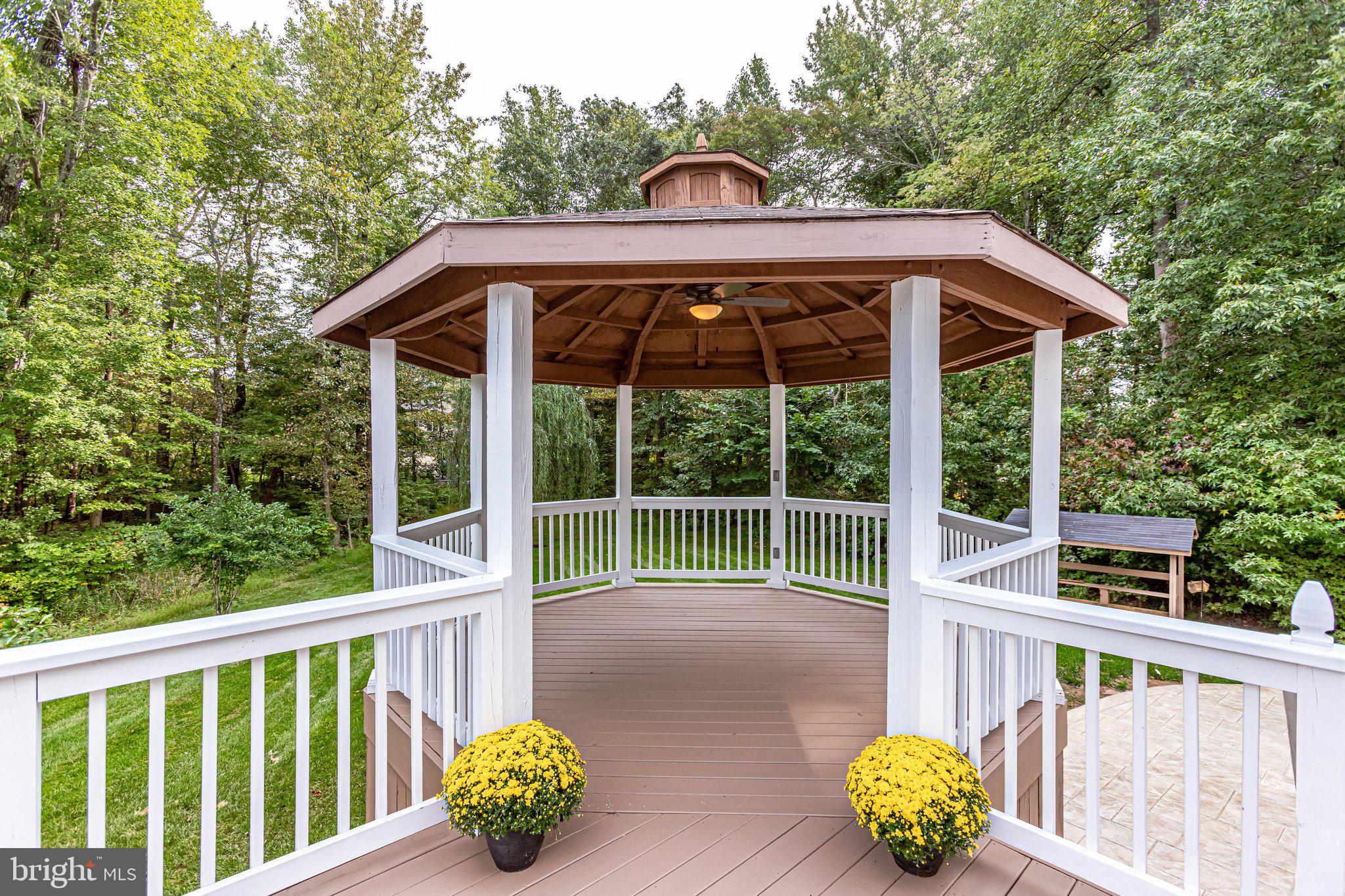 BROOKSIDE - Residential