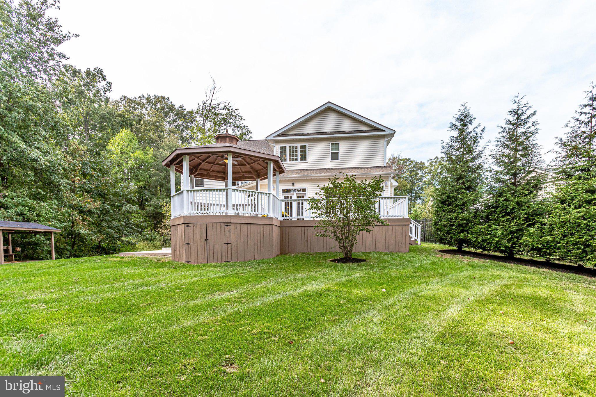 BROOKSIDE - Residential