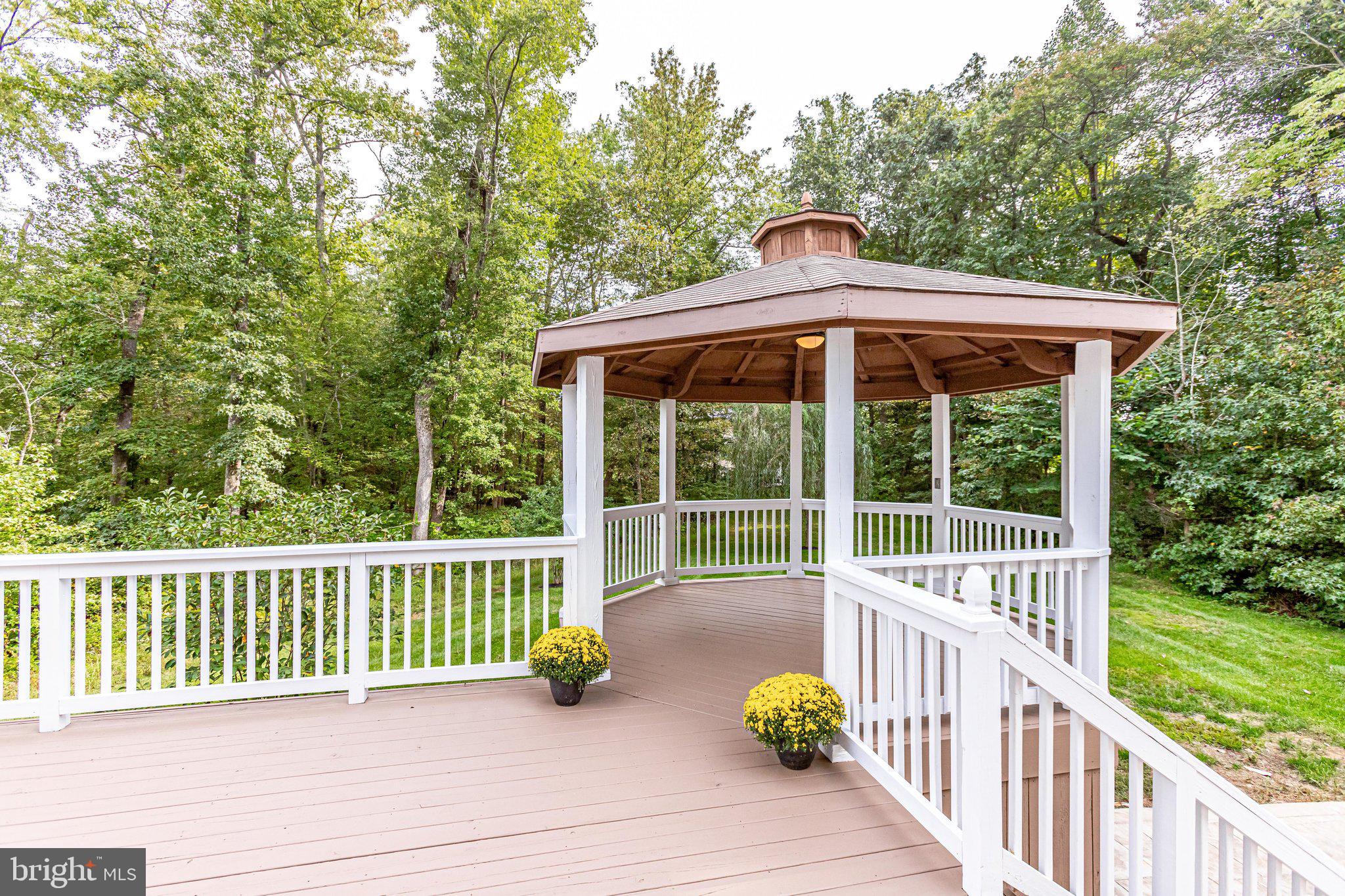 BROOKSIDE - Residential