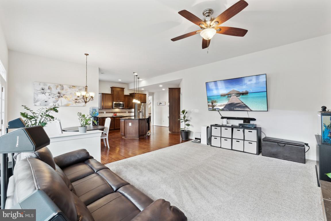 BROOKSIDE - Residential