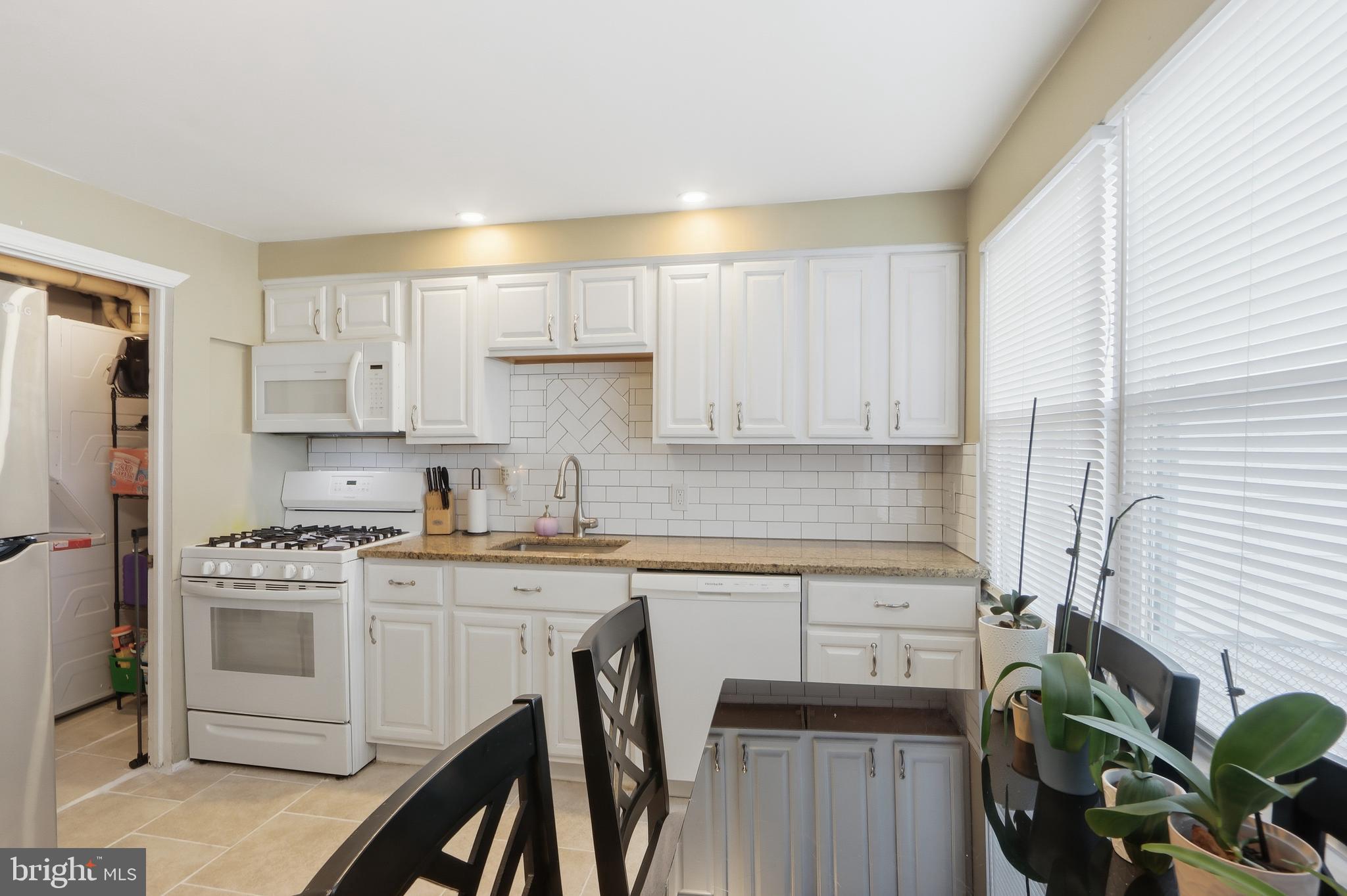 HALETHORPE - Residential