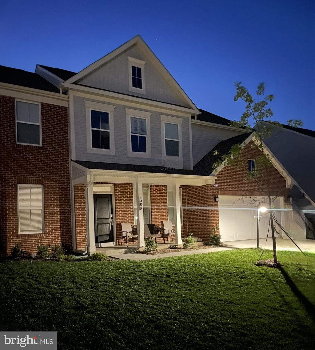 Photo of 308 Lehigh Drive, WINCHESTER, VA 22602 (MLS # VAFV2037608)